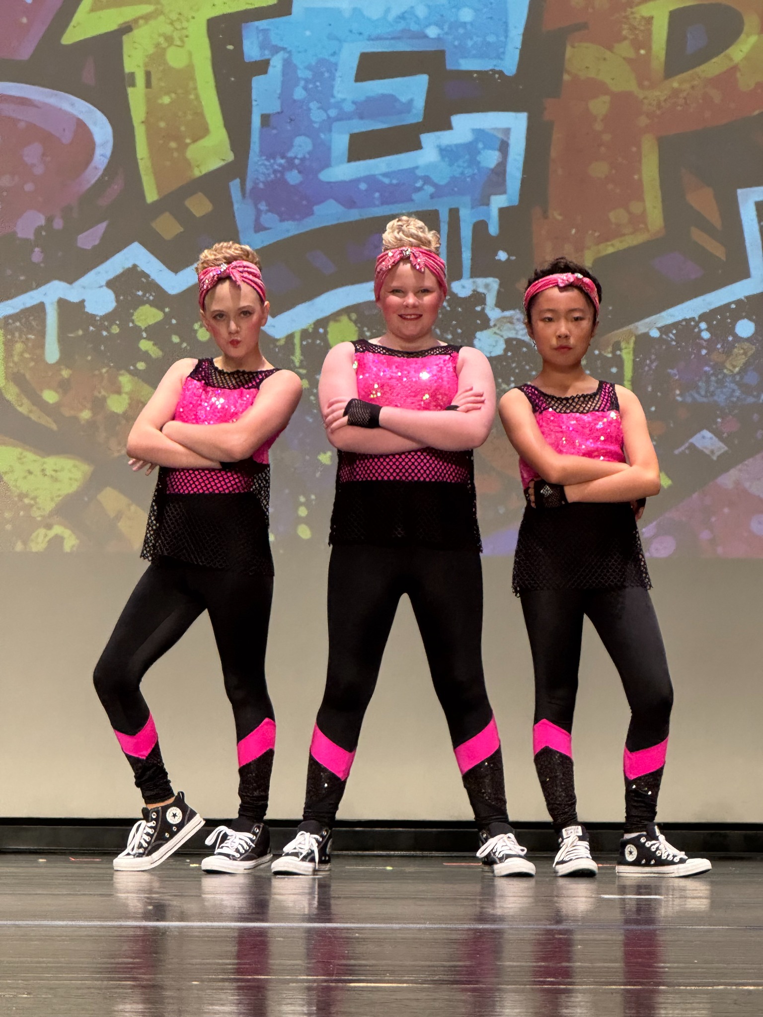 Stage Starz elementary hip hop dancers performing on stage